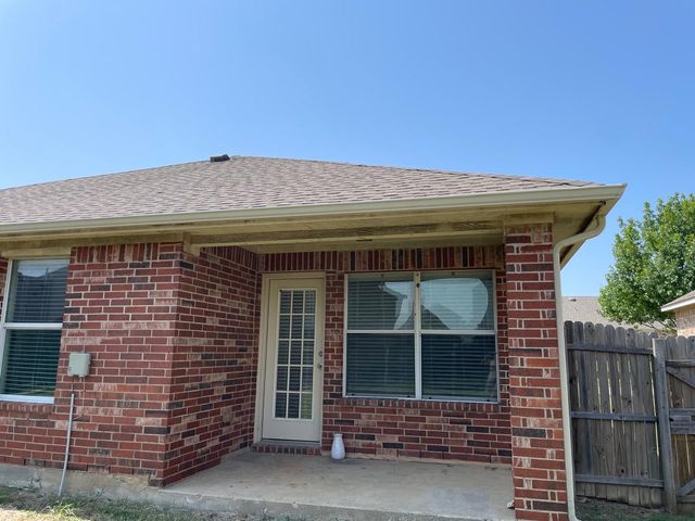 2049 Sunny Side Drive, Little Elm, TX 75068