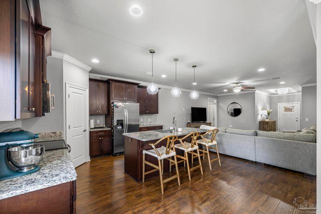 2136 Nina St, Navarre, FL 32566