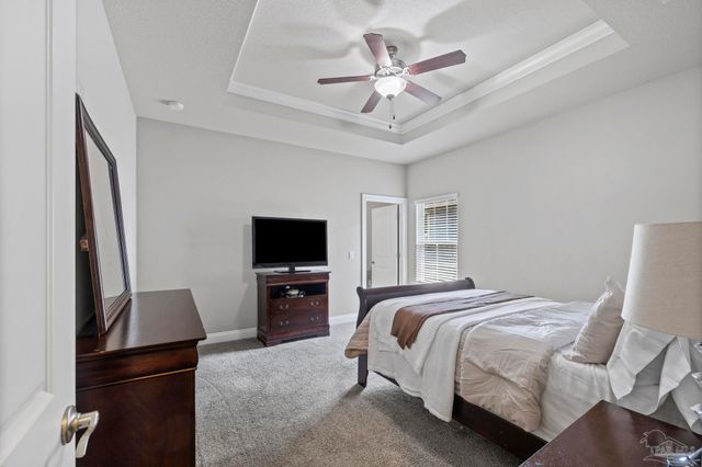 2136 Nina St, Navarre, FL 32566