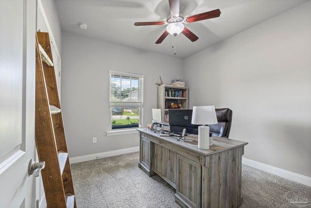 2136 Nina St, Navarre, FL 32566