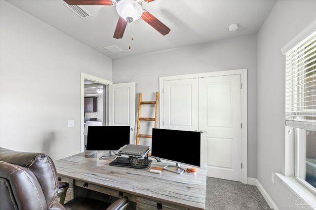 2136 Nina St, Navarre, FL 32566