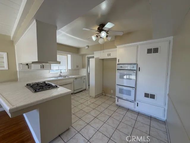 5032 Fiesta Avenue, Temple City, CA 91780