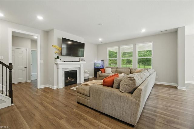 1028 Egret LN, Suffolk, VA 23434