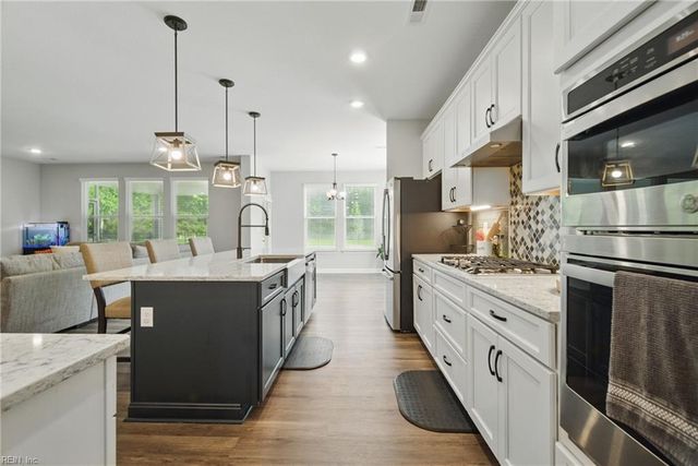 1028 Egret LN, Suffolk, VA 23434