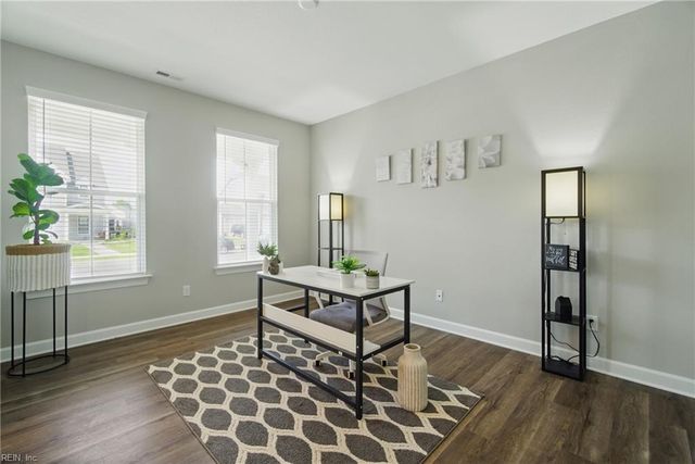 1028 Egret LN, Suffolk, VA 23434