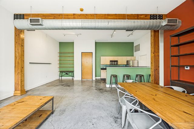 2502 Live Oak Street 228, Dallas, TX 75204