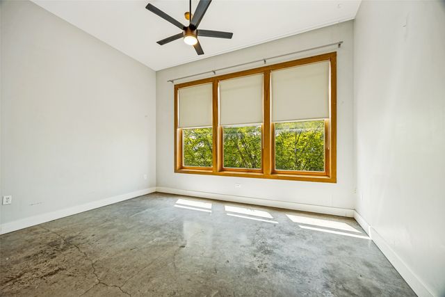 2502 Live Oak Street 228, Dallas, TX 75204
