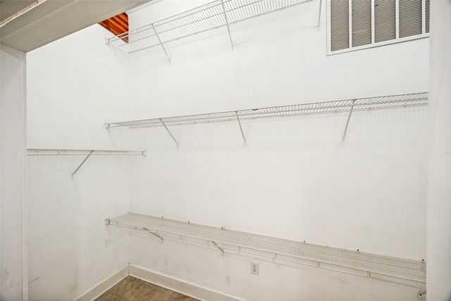 2502 Live Oak Street 228, Dallas, TX 75204