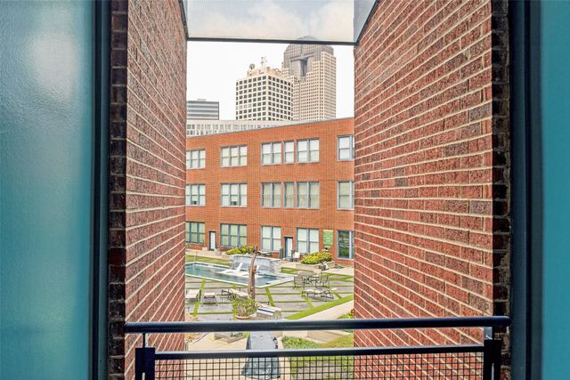 2502 Live Oak Street 228, Dallas, TX 75204