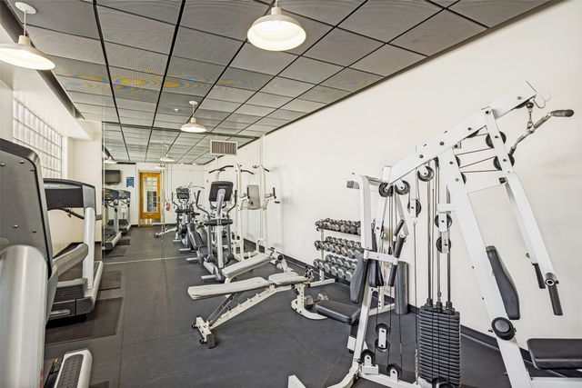 2502 Live Oak Street 228, Dallas, TX 75204