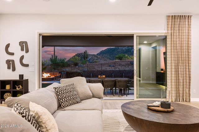 13127 E SAND HILLS Road, Scottsdale, AZ 85255