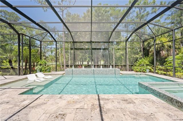 6641 Edgecumbe DR, Naples, FL 34119
