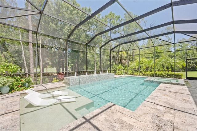 6641 Edgecumbe DR, Naples, FL 34119