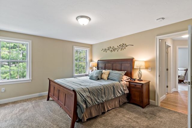195 Alanita Dr, Taunton, MA 02780