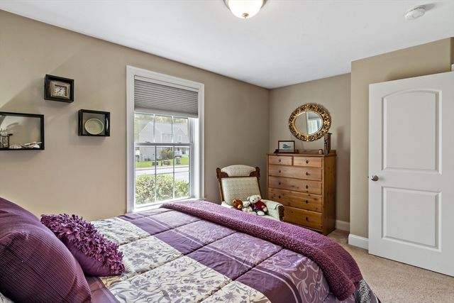 195 Alanita Dr, Taunton, MA 02780