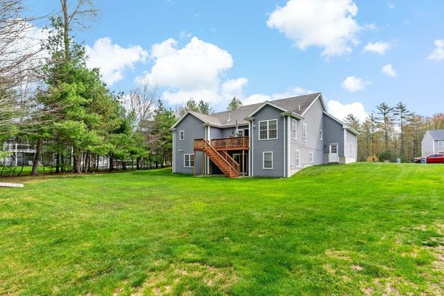 195 Alanita Dr, Taunton, MA 02780