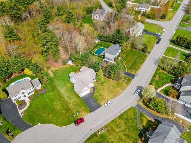 195 Alanita Dr, Taunton, MA 02780