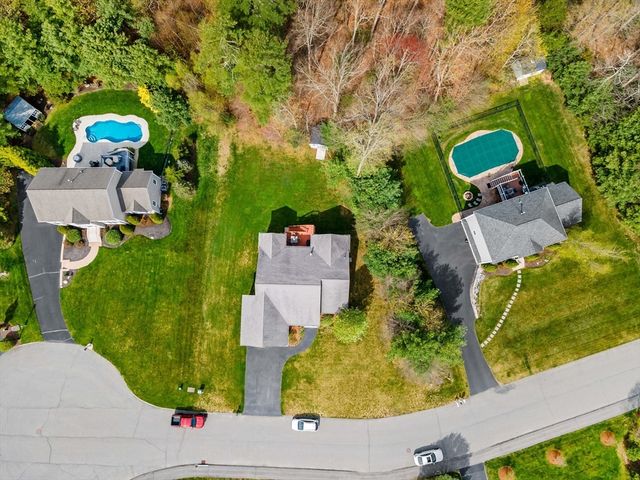 195 Alanita Dr, Taunton, MA 02780
