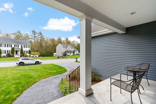 195 Alanita Dr, Taunton, MA 02780