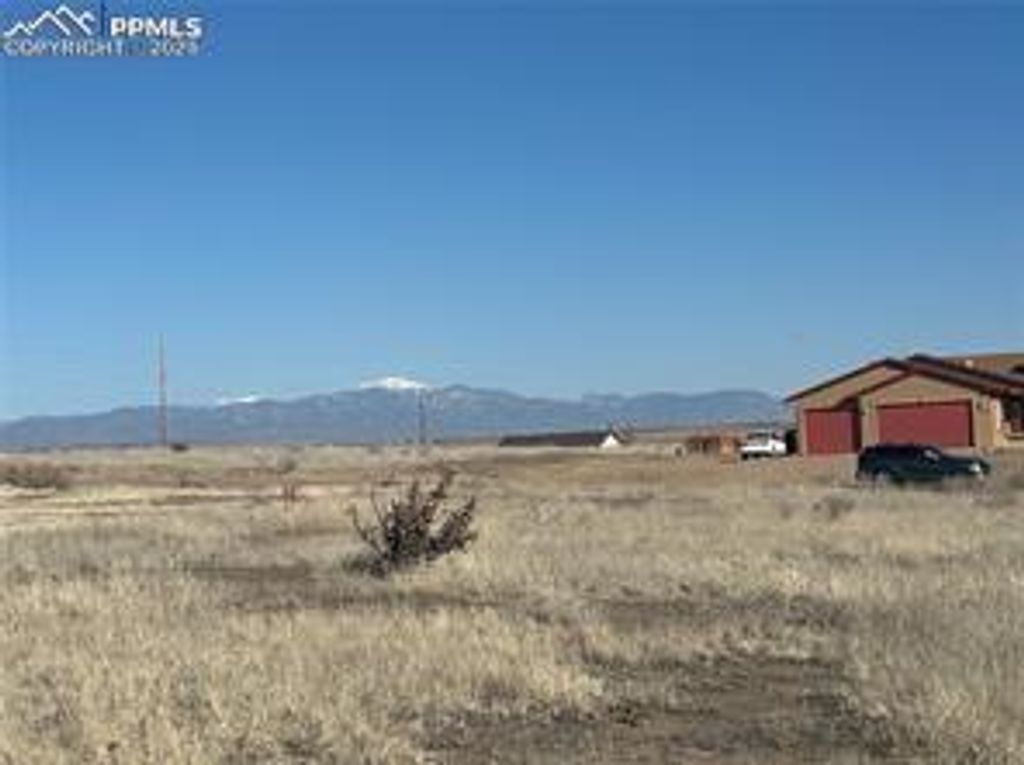 1974 E Jacks Lane, Pueblo West, CO 81007 — exterior