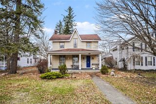 609 Main Street, Fenton, MI 48430