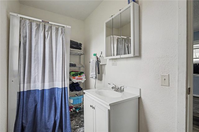1109 14th Avenue SW, Cedar Rapids, IA 52404