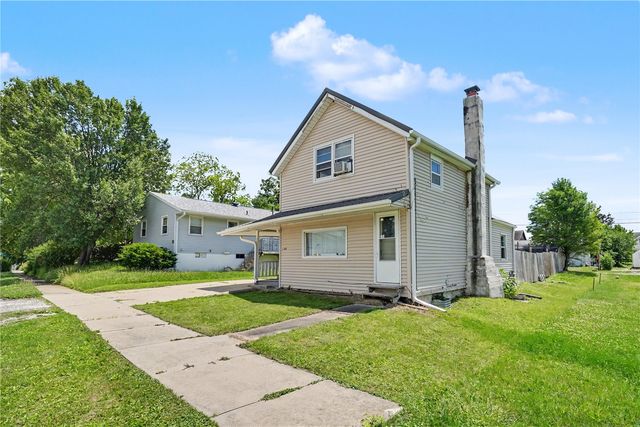 1109 14th Avenue SW, Cedar Rapids, IA 52404