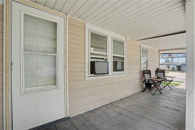 1109 14th Avenue SW, Cedar Rapids, IA 52404