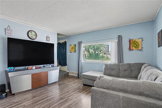 1109 14th Avenue SW, Cedar Rapids, IA 52404