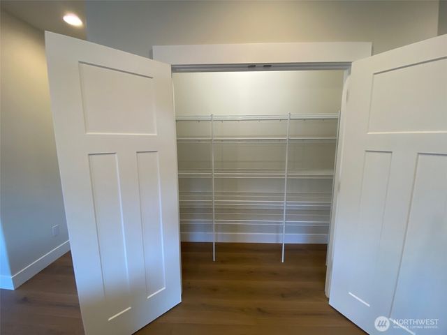 520 Rainbow Way, Kelso, WA 98626