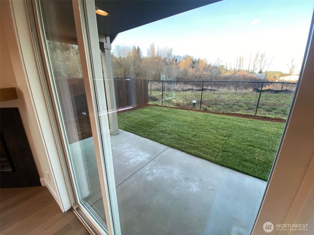 520 Rainbow Way, Kelso, WA 98626