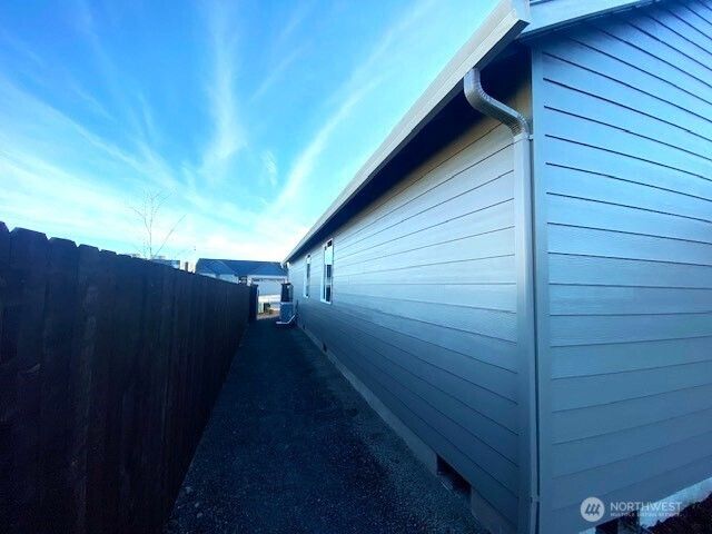 520 Rainbow Way, Kelso, WA 98626