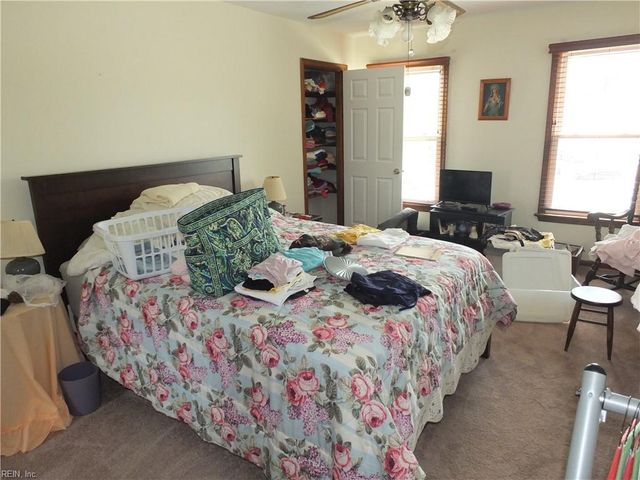 3245 Glastonbury DR, Virginia Beach, VA 23453