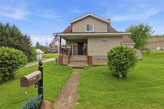 64 Florida Ave, Kiskiminetas Twp, PA 15613