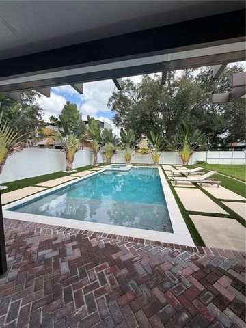 103 W FRANCES AVENUE, Tampa, FL 33602