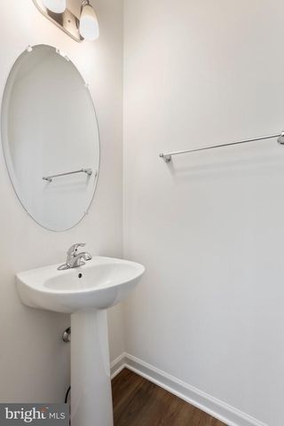 167 CLIFTON MNR, Falling Waters, WV 25419