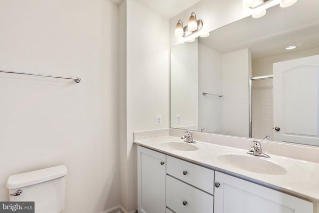 167 CLIFTON MNR, Falling Waters, WV 25419