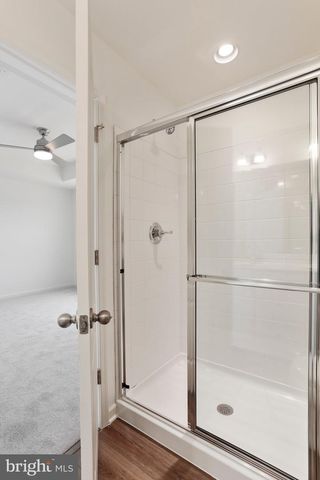 167 CLIFTON MNR, Falling Waters, WV 25419