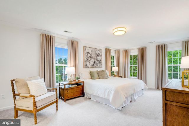 9404 RAVINA CT, Fairfax Station, VA 22039
