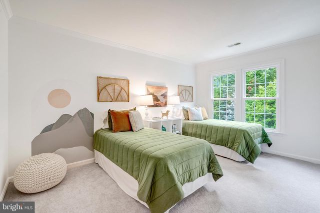 9404 RAVINA CT, Fairfax Station, VA 22039