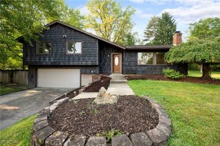 17159 Turkey Meadow Lane, Strongsville, OH 44136