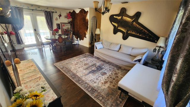 20301 SW 105th Ave, Cutler Bay, FL 33189