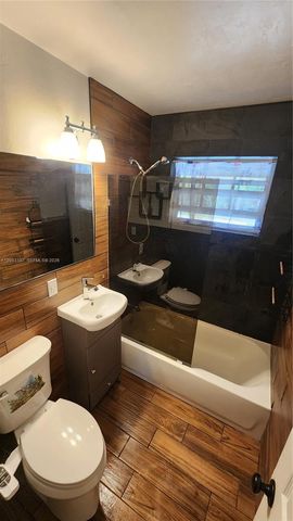 20301 SW 105th Ave, Cutler Bay, FL 33189