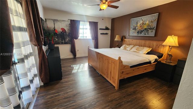 20301 SW 105th Ave, Cutler Bay, FL 33189