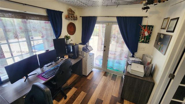 20301 SW 105th Ave, Cutler Bay, FL 33189