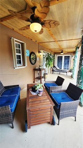 20301 SW 105th Ave, Cutler Bay, FL 33189