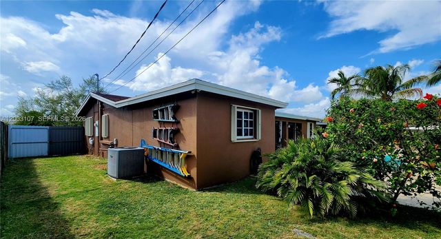 20301 SW 105th Ave, Cutler Bay, FL 33189