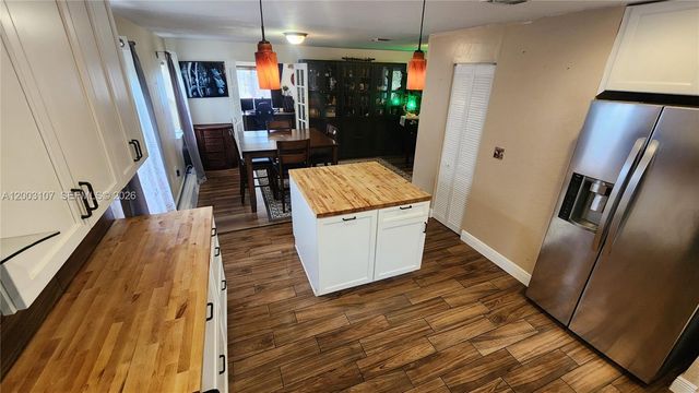 20301 SW 105th Ave, Cutler Bay, FL 33189