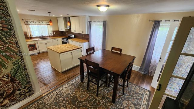 20301 SW 105th Ave, Cutler Bay, FL 33189