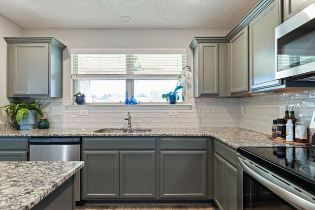 320 Longhorn Dr, Smyrna, TN 37167